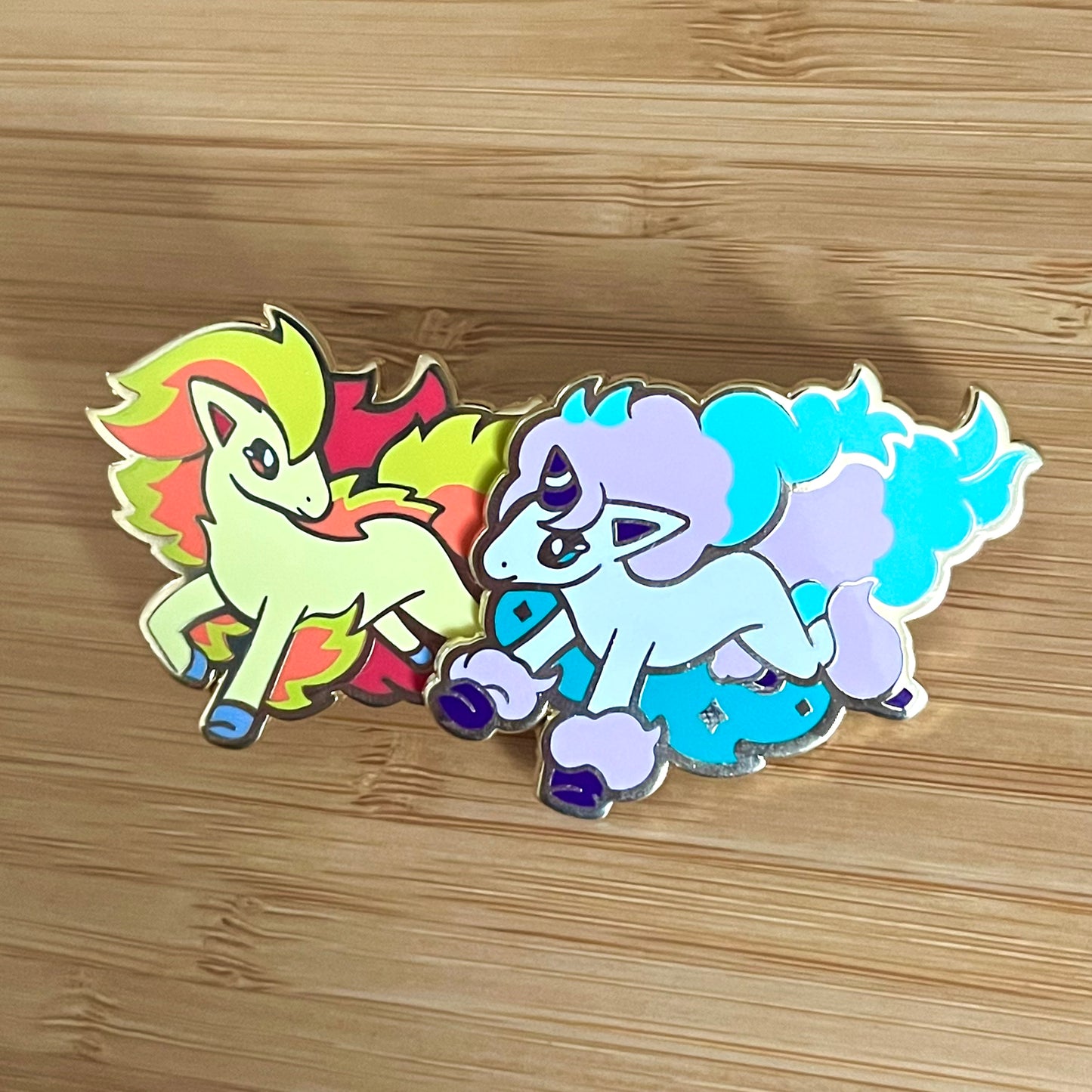 Running Cute Horses Matched Pins ❥ ENAMEL PINS